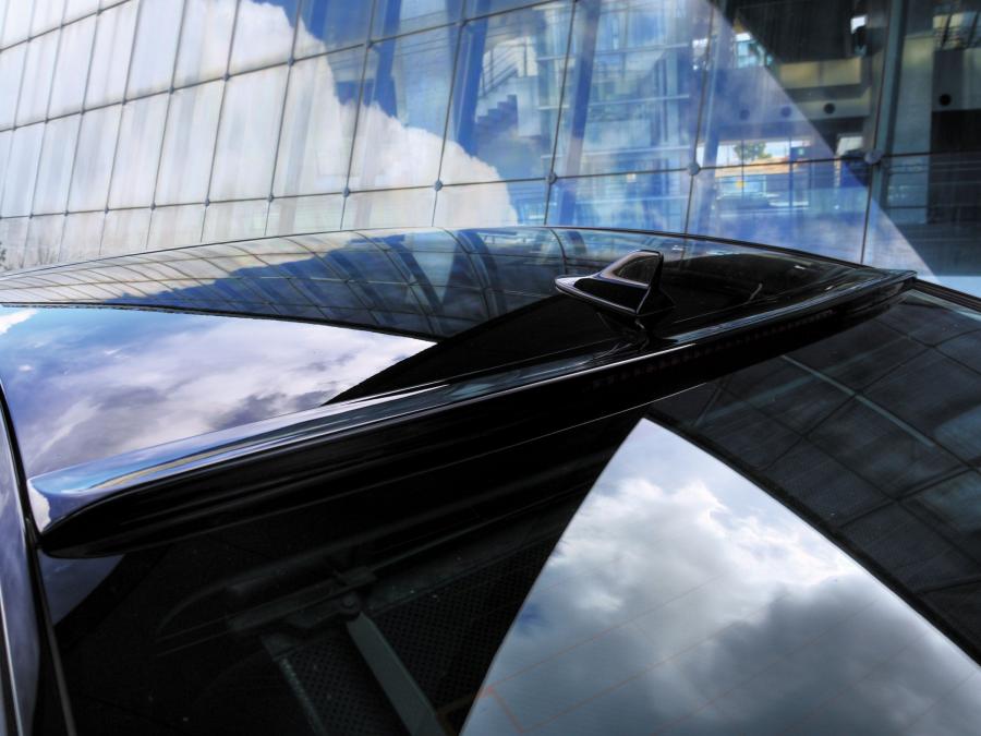  Lexus LS600h Executive Line by Wald 2010 года  (фото 31 из 81)